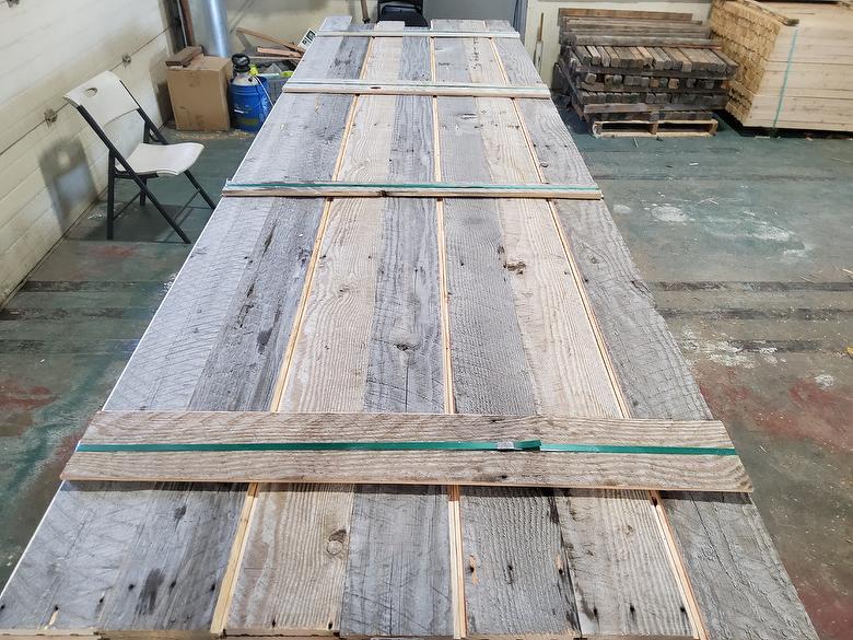 bc# 244375 - .72" x 6.375" NatureAged Gray Shiplap Lumber[Classic] - 463.78 sf - L = 4-14' - Photo #316133
