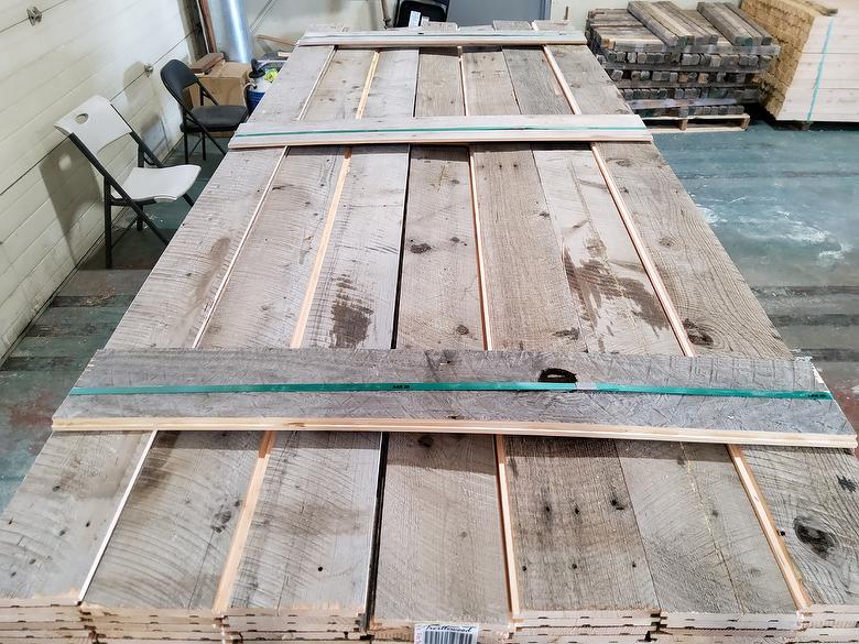 bc# 244371 - .72" x 6.375" NatureAged Gray Shiplap Lumber[Classic] - 700.19 sf - L = 4-10' - Photo #316345