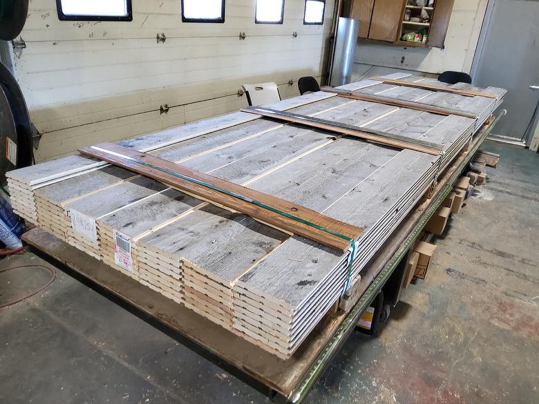 bc# 244252 - .72" x 6.375" NatureAged Gray Shiplap Lumber[Classic] - 444.66 sf - L = 4-16' - Photo #318859