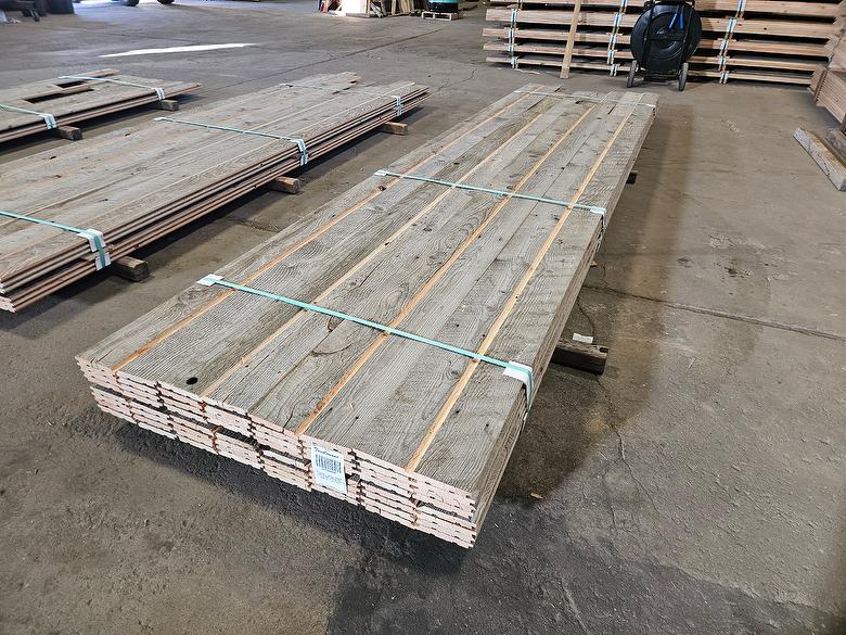 bc# 182008 - .72" x 4.625" NatureAged Gray Shiplap Lumber[Classic] - 327.00 sf - 2' to 14' - Photo #321544