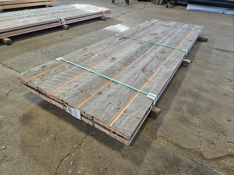 bc# 182006 - .72" x 4.625" NatureAged Gray Shiplap Lumber[Classic] - 121.69 sf - 2' to 10' - Photo #321553