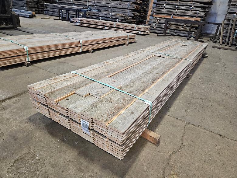 bc# 182001 - .72" x 4.625" NatureAged Gray Shiplap Lumber[Classic] - 575.60 sf - 2' to 16' - Photo #321609