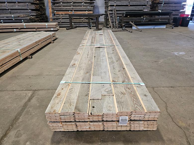 bc# 182001 - .72" x 4.625" NatureAged Gray Shiplap Lumber[Classic] - 575.60 sf - 2' to 16' - Photo #321611