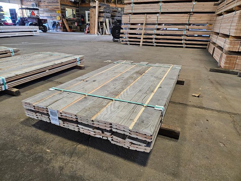 bc# 181992 - .72" x 4.625" NatureAged Gray Shiplap Lumber[Classic] - 110.50 sf - 2' to 6' - Photo #321679
