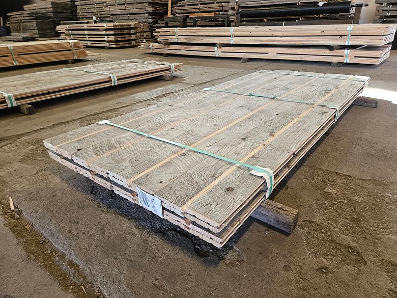bc# 181996 - .72" x 4.625" NatureAged Gray Shiplap Lumber[Classic] - 97.90 sf - 2' to 8' - Photo #321689