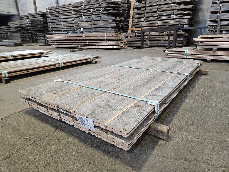 bc# 181999 - .72" x 4.625" NatureAged Gray Shiplap Lumber[Classic] - 121.80 sf - 2' to 8' - Photo #321701