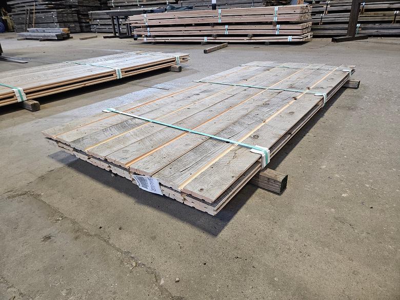 bc# 181998 - .72" x 4.625" NatureAged Gray Shiplap Lumber[Classic] - 72.70 sf - 2' to 8' - Photo #321704