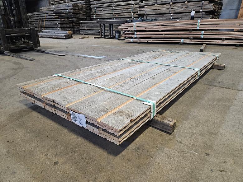 bc# 181997 - .72" x 4.625" NatureAged Gray Shiplap Lumber[Classic] - 97.90 sf - 2' to 8' - Photo #321707