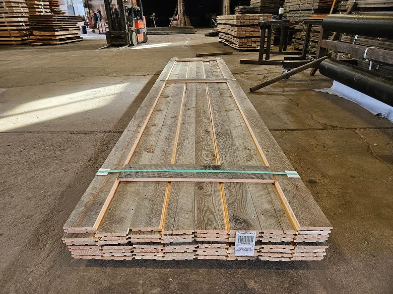 bc# 181994 - .72" x 4.625" NatureAged Gray Shiplap Lumber[Classic] - 393.20 sf - 2' to 16' - Photo #321715