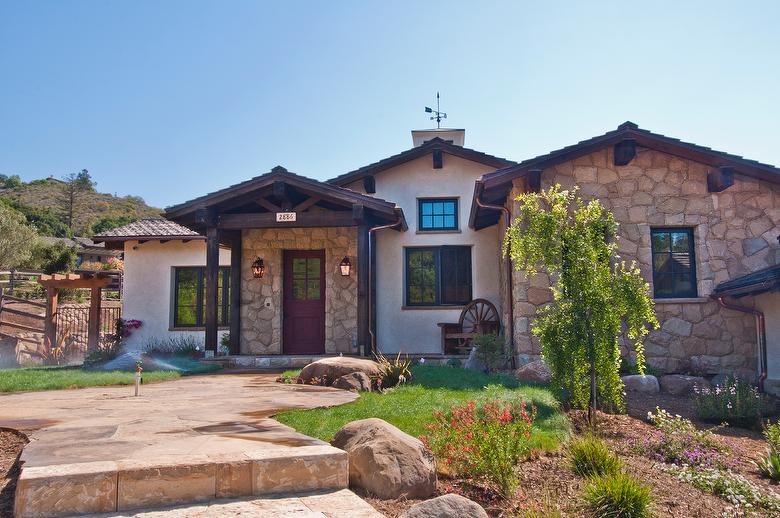 Douglas Fir Rustic Resawn Timbers and Ceiling - Santa Barbara, California