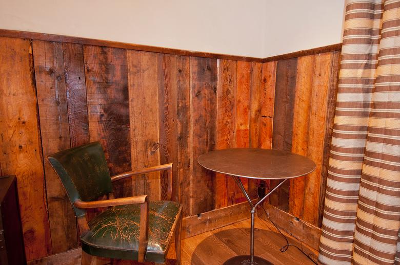 Buckskin Brown Barnwood