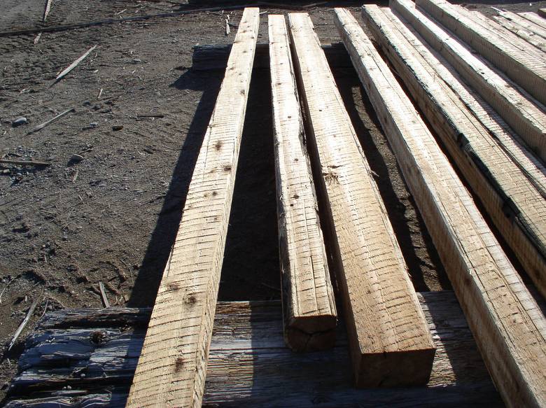 Western Red Cedar C-S Timbers / 6x6, 6x8, 6x10, 8x8 WRC Timbers