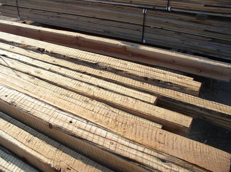 Western Red Cedar C-S Timbers / 6x6, 6x8, 6x10, 8x8 WRC Timbers