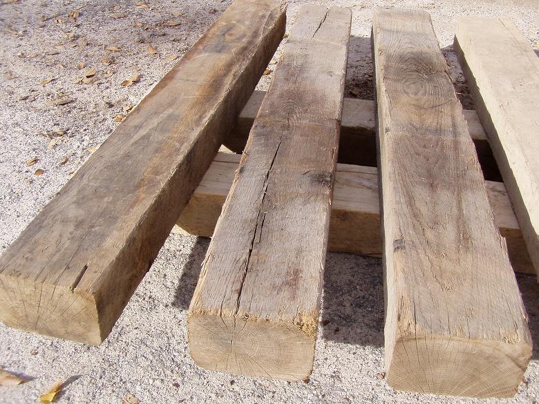 Weathered Oak Timbers:  4x6 x 4' Blocks (sorted for fuller dimension and minimal checking)