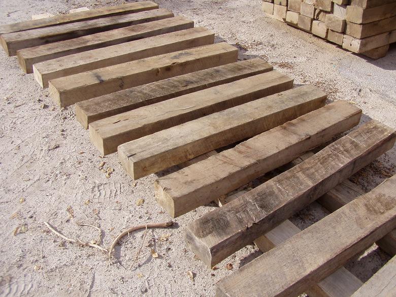 Weathered Oak Timbers:  4x6 x 4' Blocks (sorted for fuller dimension and minimal checking)