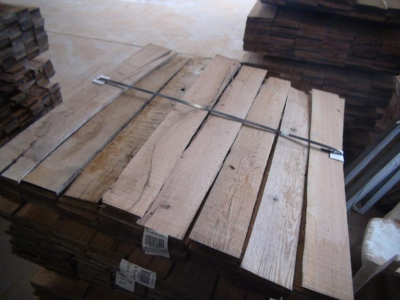 1" x 6" Antique Oak B-S KD Lumber-Thin (.25-.5" thick)