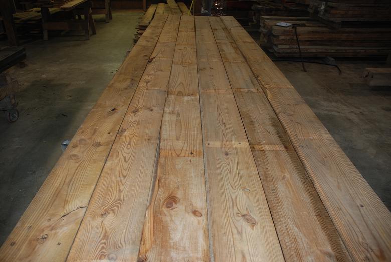 Pine Shiplap with Great Lengths