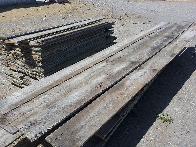 4 pieces of 1 x 12 x 16' Gray Barnwood