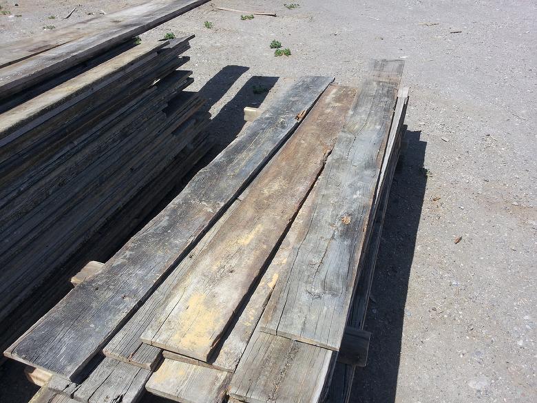 1 x 10 x 7-9' Gray Barnwood