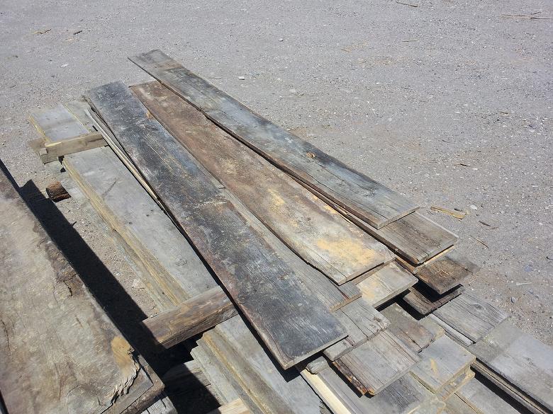 1 x 10 x 6-8' Gray Barnwood