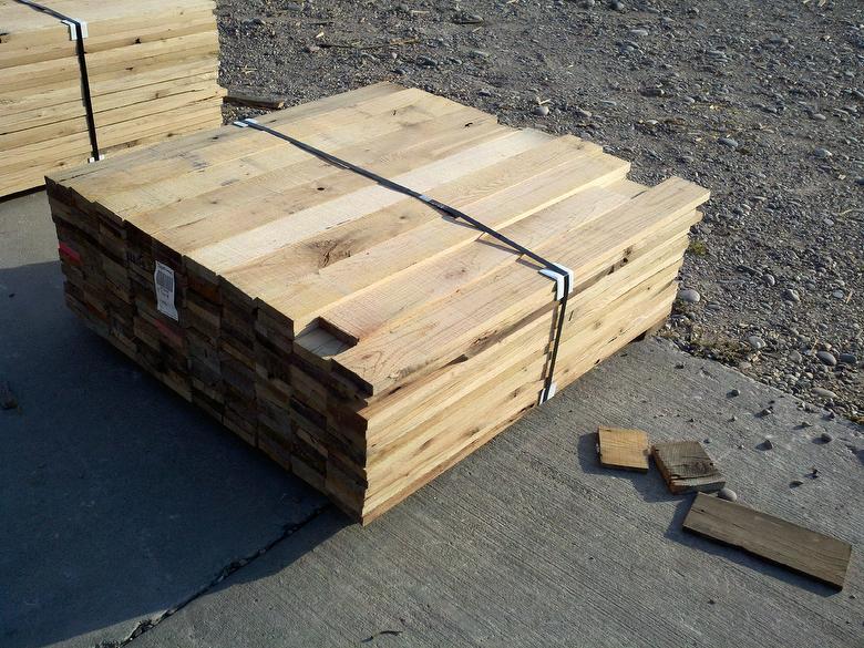 Antique Oak Band-Sawn Kiln-Dried Lumber