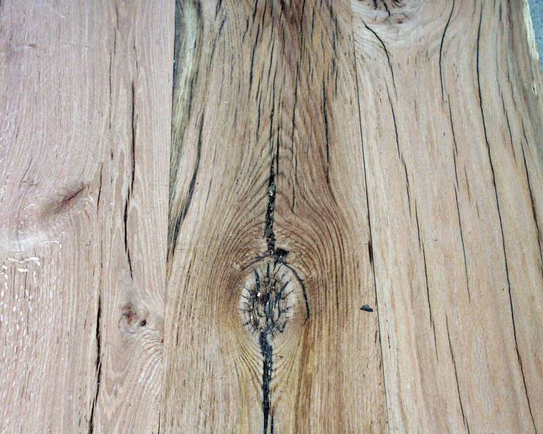 Hand planed oak timbers / Oak timbers without pockets