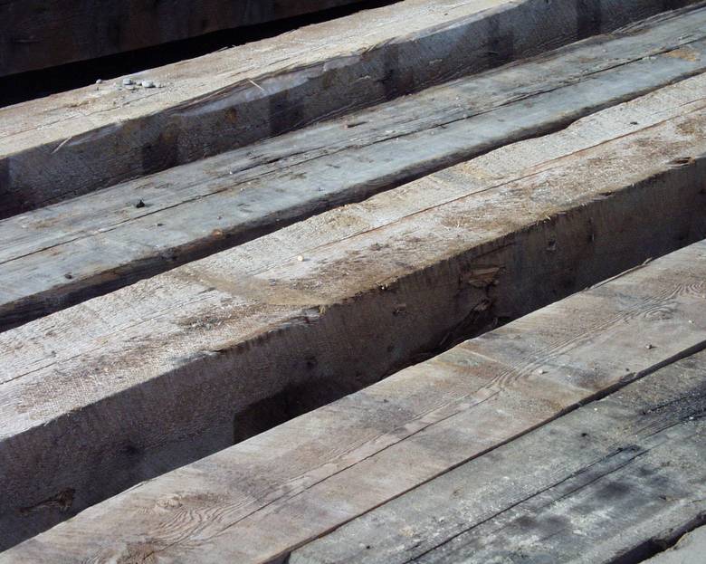 10x12 weathered timbers