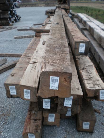 10x10 x 30 Oak Hand-Hewn Timber / Barcode # 68440