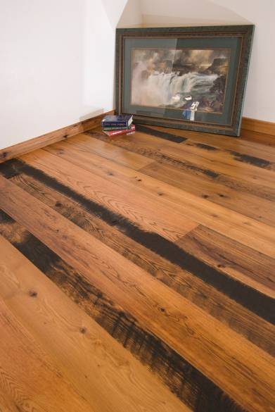 Mix of Picklewood Oak and Dark Skipped Oak