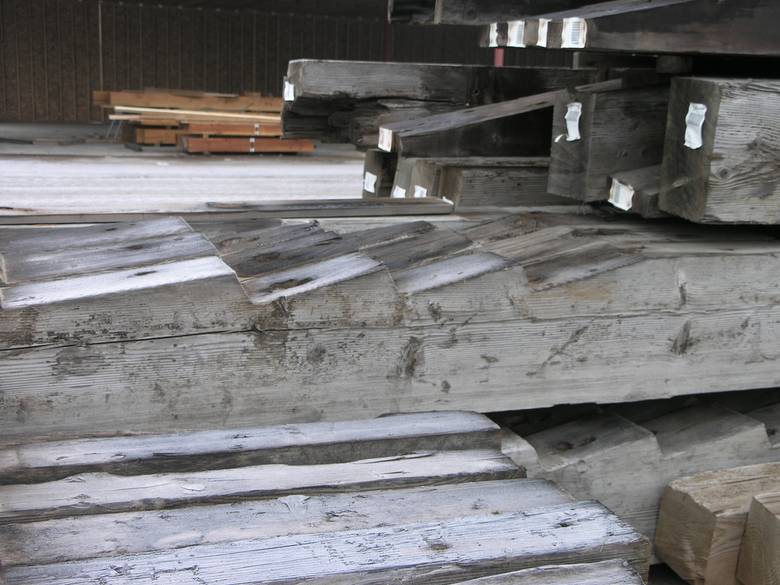 10x16 dry dock timbers / Note the notches