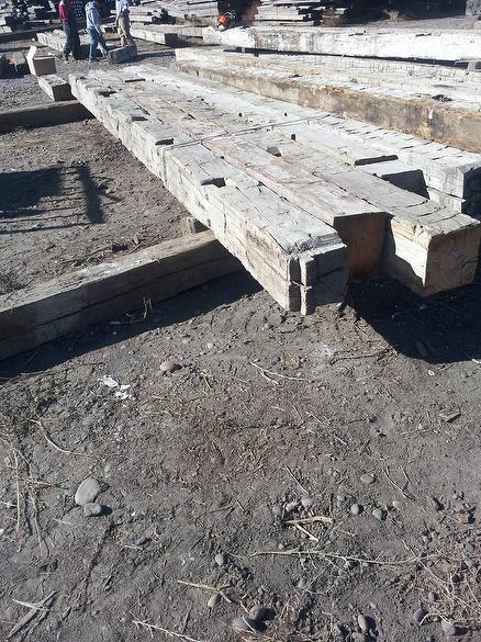 9-11 x 11-12 x 20-27' Hand-Hewn Timbers 