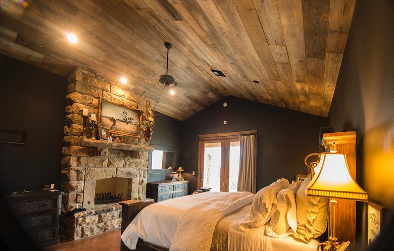 NatureAged Barnwood Ceiling