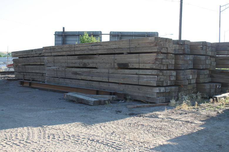 8x16 x 32' Reclaimed Douglas Fir Weathered Timbers