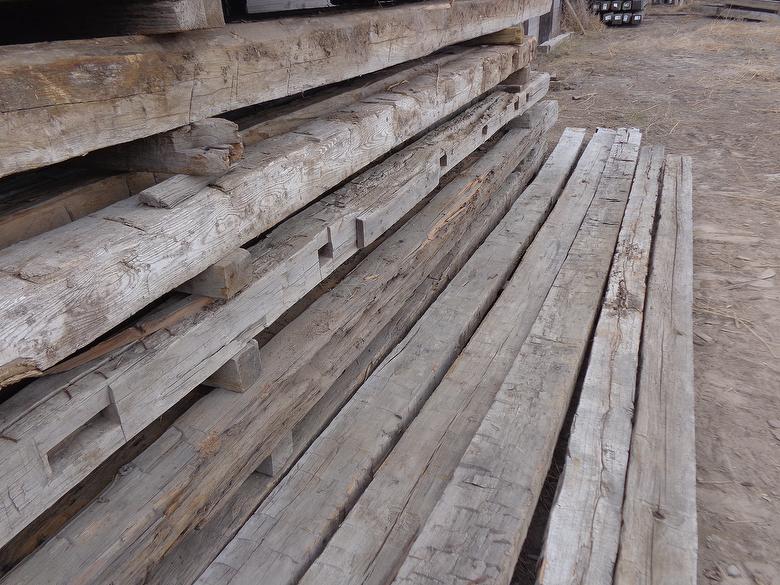 EXAMPLE TIMBERS: 6x6 (5x6, 6x6, 6x7) Hand-Hewn Timbers