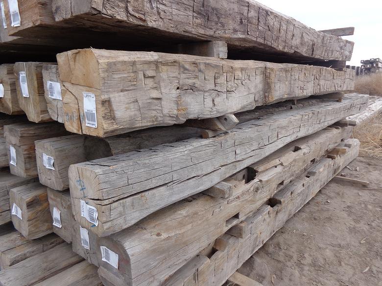 EXAMPLE TIMBERS: 11X11 (10X11, 11X11, 11X12) Hand-Hewn Timbers