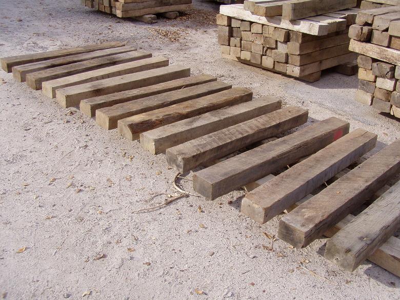Weathered Oak Timbers:  4x6 x 4' Blocks (sorted for fuller dimension and minimal checking)