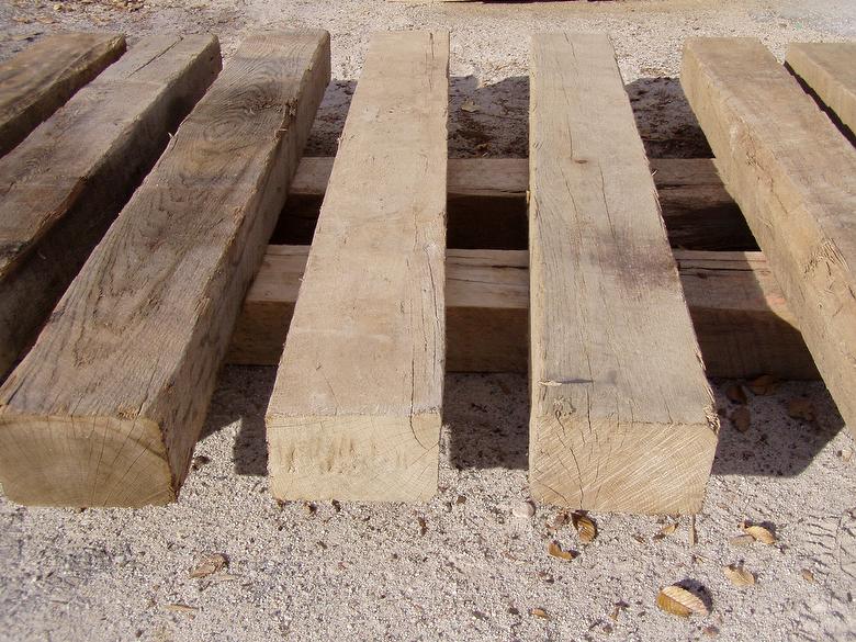 Weathered Oak Timbers:  4x6 x 4' Blocks (sorted for fuller dimension and minimal checking)