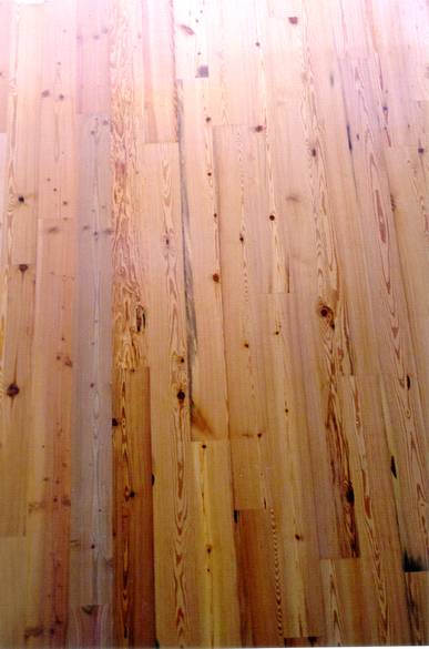 Heart Pine Closeup Photo / mixed grade heart pine flooring