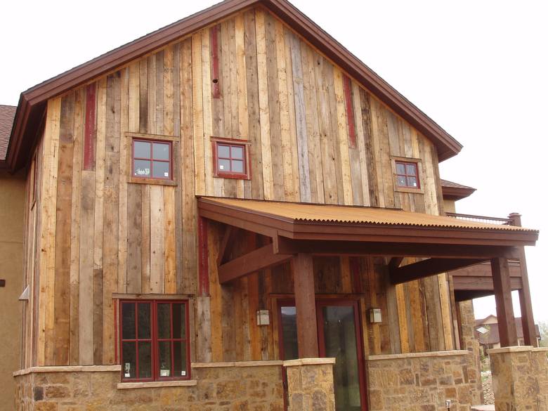 Barnwood Siding Brown with Red Accent 