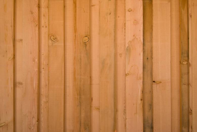 Douglas Fir Board-on-Board Siding / Close-up of Configuration (6" Boards on 6" Boards)