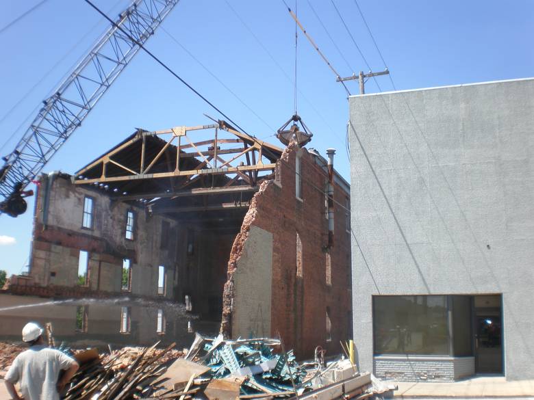 Opera House Exterior Deconstruction