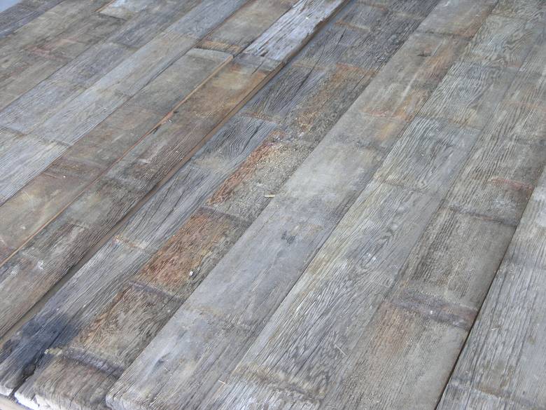 Weathered face DF Picklewood Staves