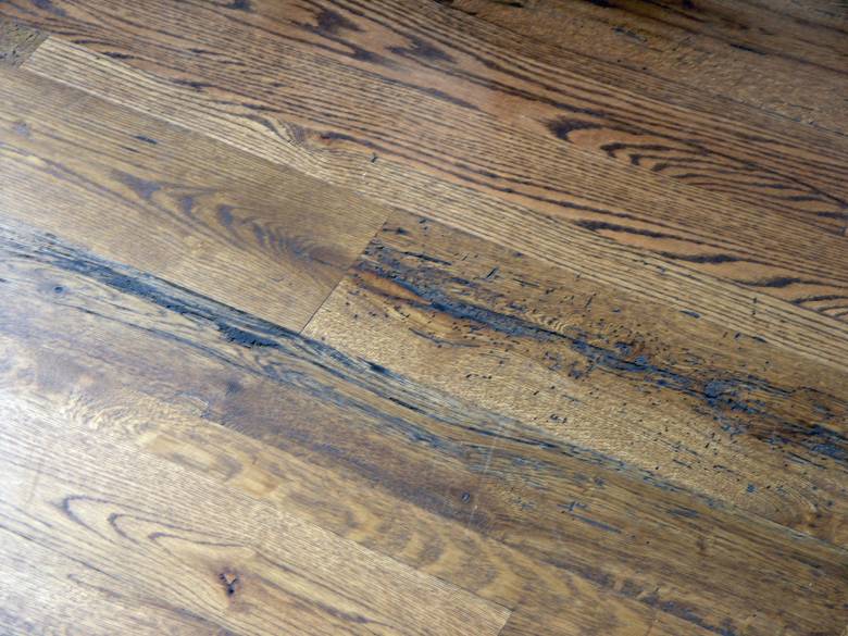 Antique Oak Smooth Flooring--Close-Up