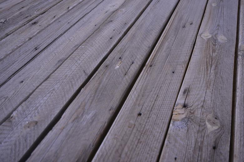 Spiegel Southern Yellow Pine Weathered Barnwood - with Chamfered Edge