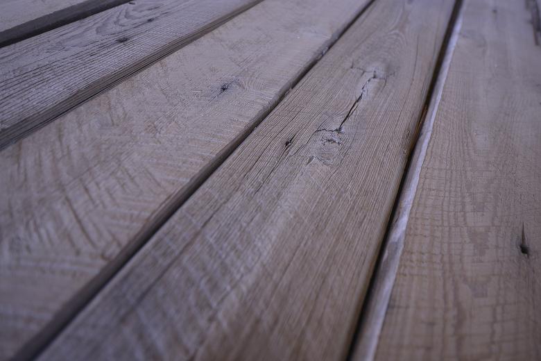 Spiegel Southern Yellow Pine Weathered Barnwood - with Chamfered Edge