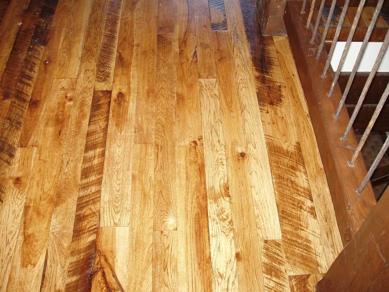 Rescued Skip-Planed Hickory T&G Random  Width  / Finished With Fruit Wood Stain & Old Master Poly