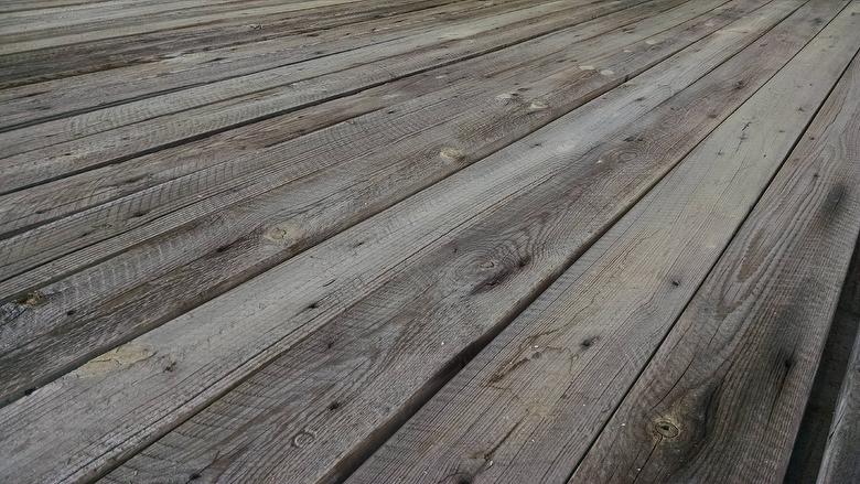 Spiegel Southern Yellow Pine Weathered Barnwood - with Chamfered Edge