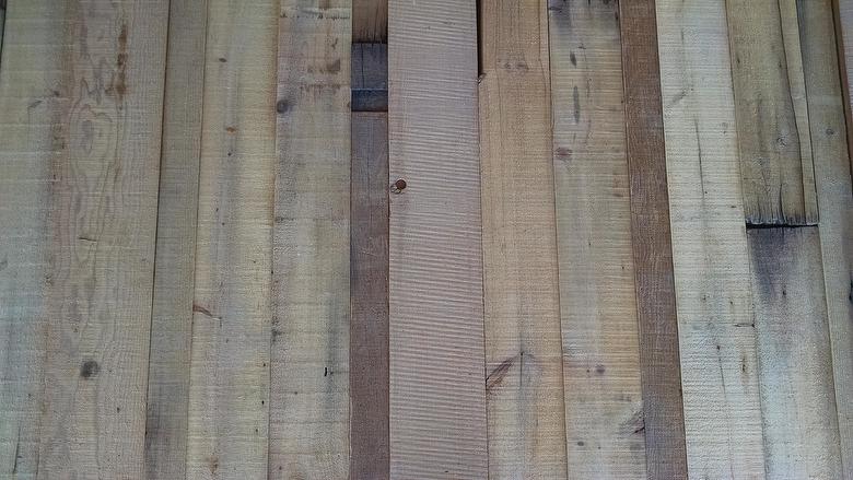 Picklewood Douglas Fir/Cedar Band-Sawn