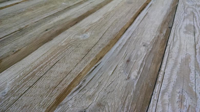 Trestlewood II Salty Fir Weathered Resawn Slabs with Wane