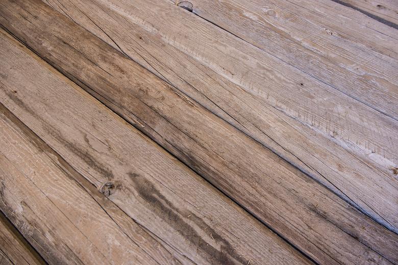 Trestlewood II Salty Fir Weathered Resawn Slabs with Wane
